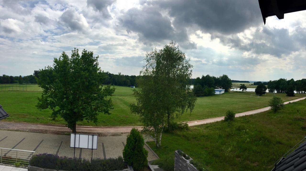 Bed and Breakfast Essenza Party Center Świdnica Esterno foto