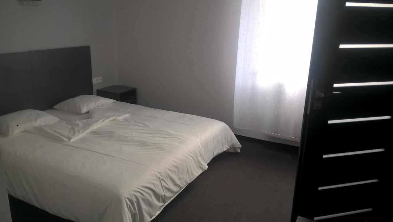 Bed and Breakfast Essenza Party Center Świdnica Esterno foto